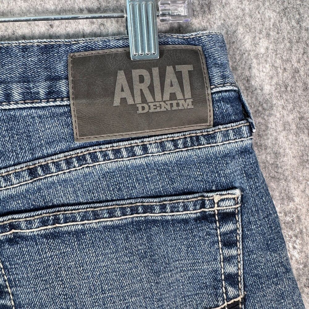 Ariat M7 Slim Fit Straight Leg Jeans Mens 32x32 Measured 30x30 Blue Western - Picture 11 of 12